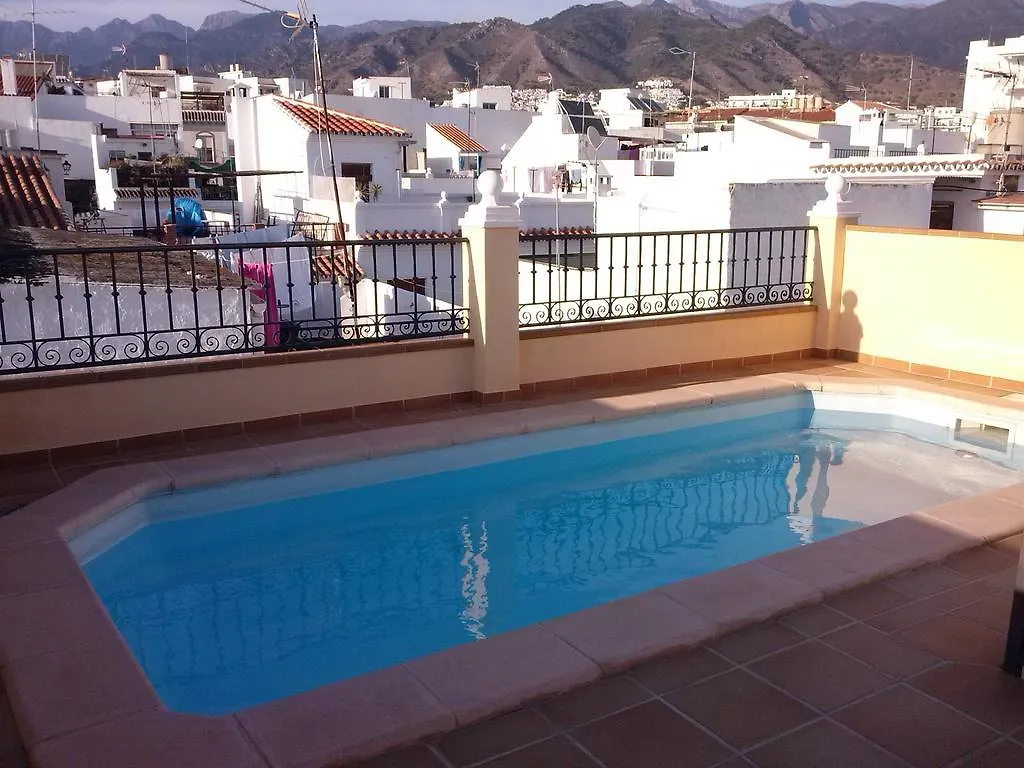 Atico Con Piscina Privada En El Corazon De Nerja! Villa Nerja
